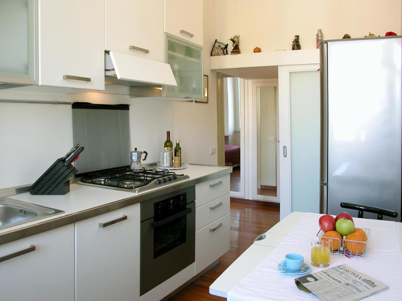 Апартаменты Rent In Rome - Eroi Экстерьер фото